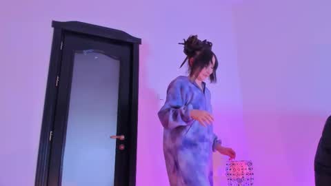 Kate online show from February 12, 2026, 8:20 am