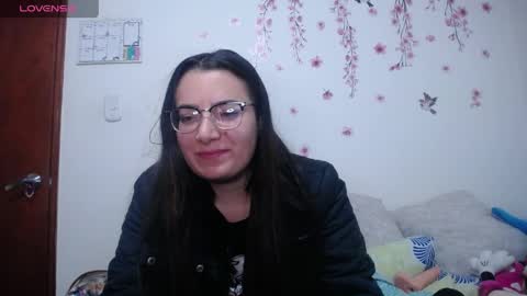 Pearl online show from May 13, 2026, 3:15 am