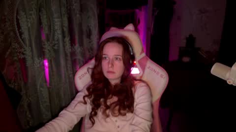 Adelina online show from April 10, 2026, 5:23 am