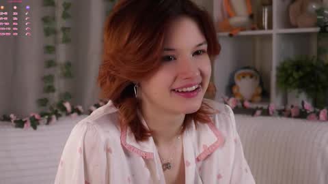 Lily online show from December 19, 2025, 12:06 am