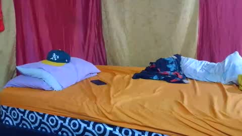 pecadodulce online show from February 6, 2026, 10:35 pm