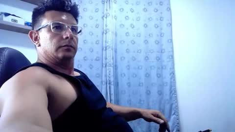 Snapshot of pedro_picapica chatting on December 24, 2024, 4:00 am Pedro online show from December 24, 2024, 4:00 am