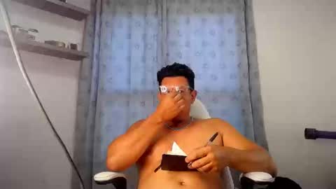 Snapshot of pedro_picapica chatting on November 2, 2025, 9:17 pm Pedro online show from November 2, 2025, 9:17 pm