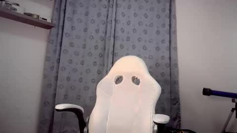 Snapshot of pedro_picapica chatting on November 5, 2025, 2:44 am Pedro online show from November 5, 2025, 2:44 am