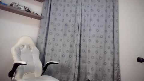 Snapshot of pedro_picapica chatting on December 18, 2025, 2:06 am Pedro online show from December 18, 2025, 2:06 am