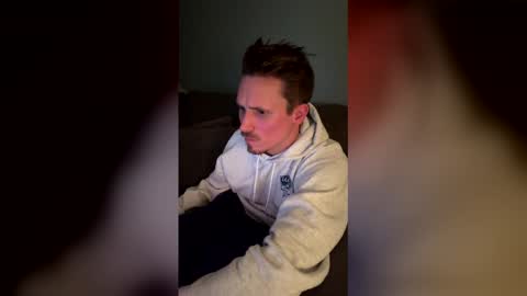 pegmyazz81 online show from March 7, 2026, 4:42 am