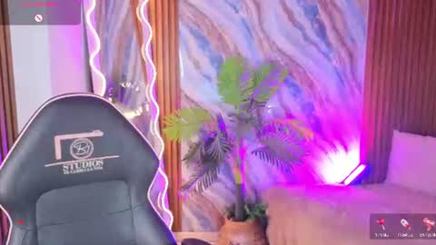 Snapshot of penelope_tay chatting on June 15, 2026, 2:47 am penelope online show from June 15, 2026, 2:47 am