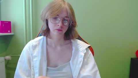 Penny online show from May 14, 2026, 6:42 am