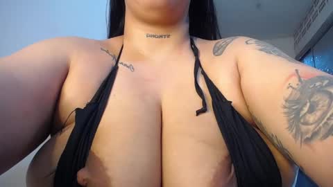 Snapshot of pennyomelons chatting on February 12, 2026, 6:14 pm My onlyfans online show from February 12, 2026, 6:14 pm