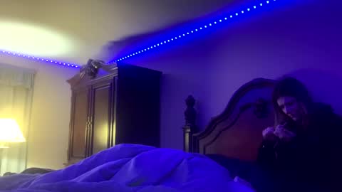 Penutbuttajelllytime online show from January 28, 2025, 3:25 am