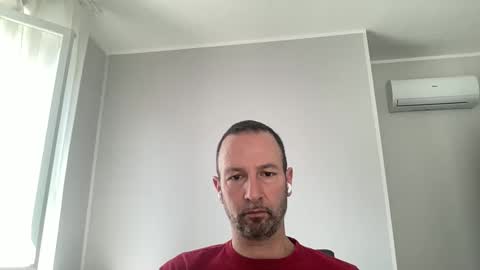 peppinslosqualo online show from May 24, 2026, 8:41 am