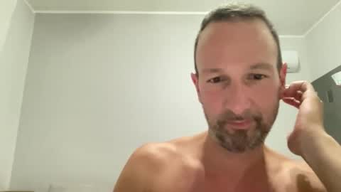peppinslosqualo online show from June 10, 2026, 8:52 pm