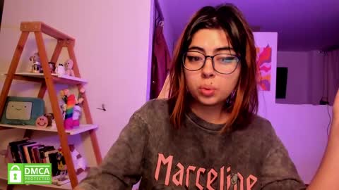 Sarah Ana Banana online show from April 5, 2026, 10:12 am