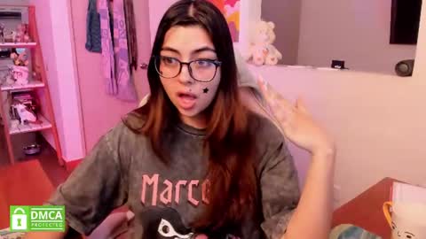 Sarah Ana Banana online show from July 17, 2026, 1:51 pm
