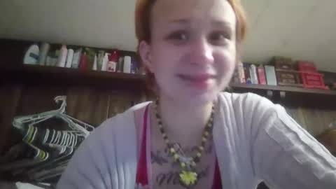 Snapshot of perfectly222peachy chatting on December 18, 2025, 10:43 am perfectly222peachy online show from December 18, 2025, 10:43 am