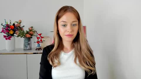 Cindy online show from March 27, 2026, 8:26 am