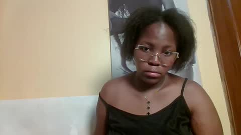 Snapshot of periwinkle20 chatting on November 25, 2025, 8:53 pm Taurus online show from November 25, 2025, 8:53 pm