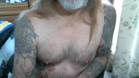 Snapshot of perkymalenipples chatting on February 20, 2025, 2:13 pm perkymalenipples online show from February 20, 2025, 2:13 pm