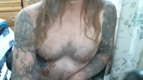 Snapshot of perkymalenipples chatting on February 22, 2025, 5:57 pm perkymalenipples online show from February 22, 2025, 5:57 pm