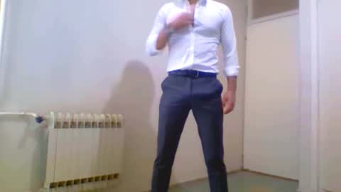 peron88 online show from February 4, 2025, 12:00 pm