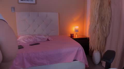 Marie online show from March 20, 2026, 11:15 am