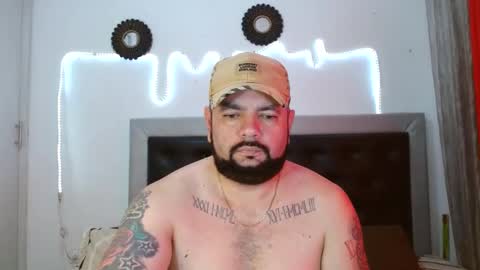 Snapshot of perverseveteranmanxxx chatting on September 26, 2025, 3:16 pm Carlos online show from September 26, 2025, 3:16 pm