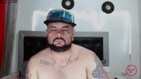 Carlos online show from November 4, 2025, 11:59 pm