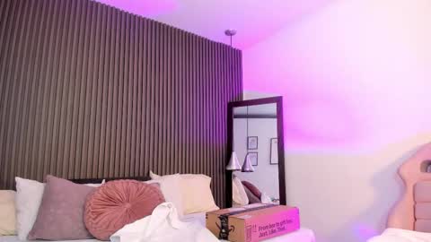 Lizza online show from November 27, 2025, 11:45 am