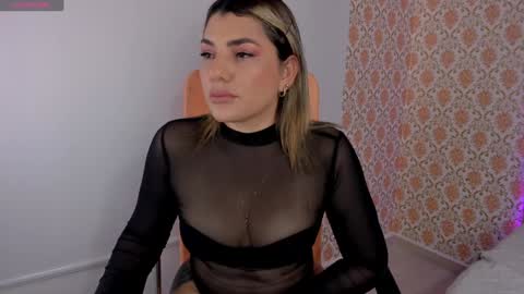 Snapshot of pervert_milf2023 chatting on January 28, 2025, 9:08 pm Isabella online show from January 28, 2025, 9:08 pm