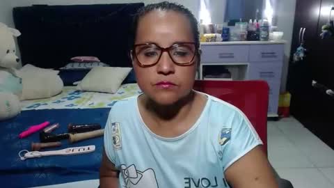 Snapshot of pervert_mommy_x chatting on March 6, 2026, 9:28 am SAMY online show from March 6, 2026, 9:28 am