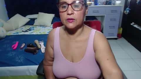 Snapshot of pervert_mommy_x chatting on March 7, 2026, 1:08 pm SAMY online show from March 7, 2026, 1:08 pm