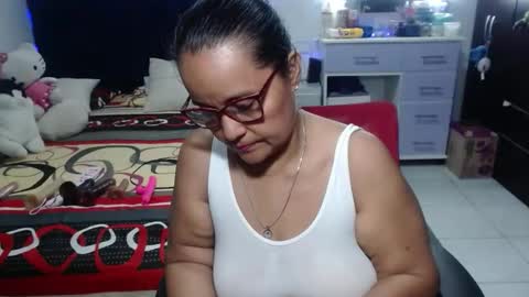 Snapshot of pervert_mommy_x chatting on March 29, 2026, 1:55 pm SAMY online show from March 29, 2026, 1:55 pm