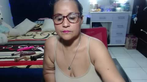 Snapshot of pervert_mommy_x chatting on April 2, 2026, 10:57 am SAMY online show from April 2, 2026, 10:57 am