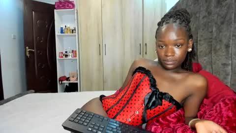 Snapshot of perverted_sweet chatting on July 11, 2026, 2:36 am perverted_sweet online show from July 11, 2026, 2:36 am