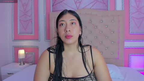 Lily online show from May 7, 2026, 2:17 am