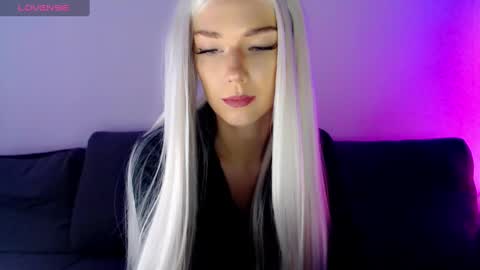 Snapshot of pervyblonde chatting on December 11, 2024, 10:14 am Isabella online show from December 11, 2024, 10:14 am