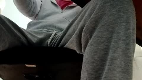 peter141077 online show from March 31, 2026, 12:49 pm