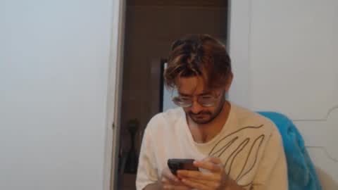 Snapshot of peter_x_annaud chatting on October 6, 2025, 11:18 am FELIPE online show from October 6, 2025, 11:18 am