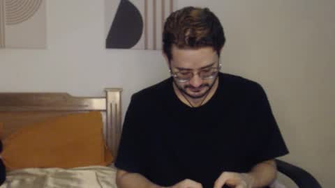 Snapshot of peter_x_annaud chatting on November 2, 2025, 10:50 am FELIPE online show from November 2, 2025, 10:50 am