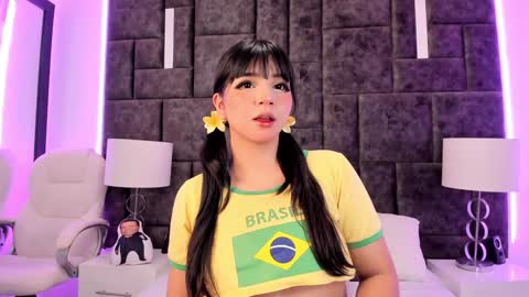 Snapshot of petit_rosseowo chatting on January 13, 2025, 6:49 pm Im Rosse but u can call me Rossie or Rosita . online show from January 13, 2025, 6:49 pm