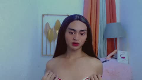 petite_barbie88 online show from June 29, 2026, 4:19 am