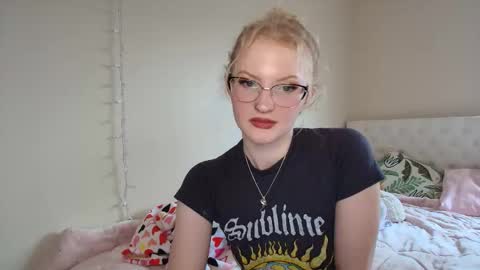 Little cupcake online show from May 5, 2026, 7:44 pm