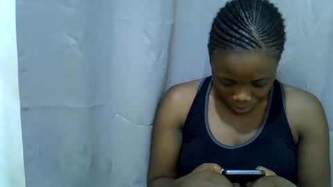 Snapshot of petite_melan chatting on September 9, 2025, 12:37 pm petite_melan online show from September 9, 2025, 12:37 pm