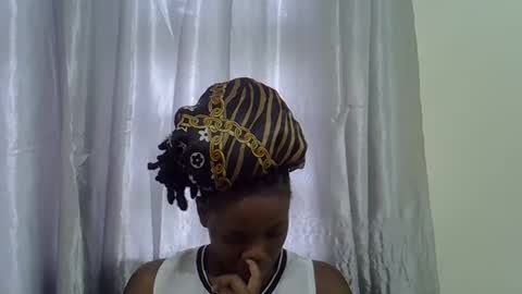 petite_melan online show from October 22, 2025, 8:25 am