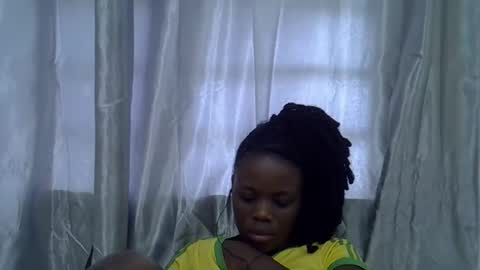 petite_melan online show from October 30, 2025, 6:26 am