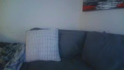 petite treat  online show from February 12, 2026, 3:56 am