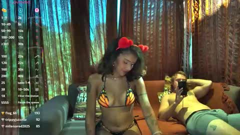 Snapshot of petitebubblegum chatting on February 6, 2026, 7:02 am Caramel princesa online show from February 6, 2026, 7:02 am