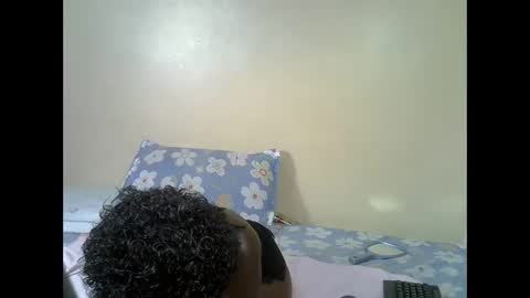 Snapshot of petitecookie chatting on March 1, 2026, 10:01 pm Cookie online show from March 1, 2026, 10:01 pm