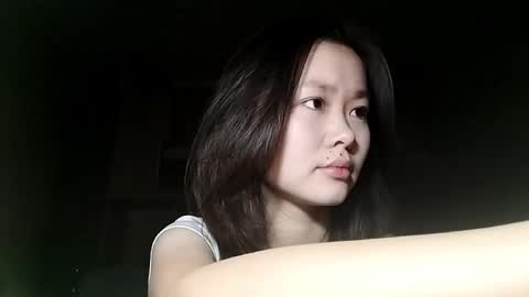 Hello Viola here  online show from December 1, 2025, 12:32 pm