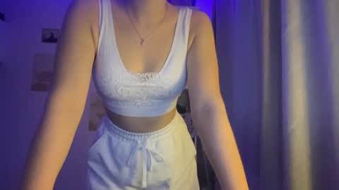 Katie online show from October 21, 2025, 2:07 pm